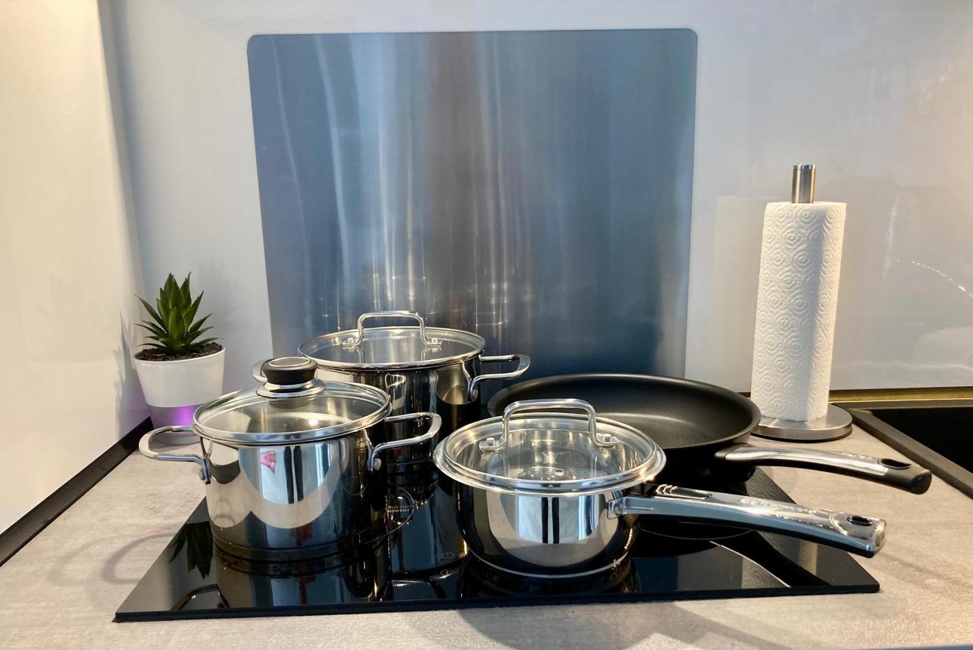 Living At Saarpartments -Adultsonly- 2 Bedrooms, Kitchen - Business & Holiday Apartments For Long- And Short Term Stay, 3 Min To Train Station, Secure E-Bike Parking! Saarbrücken Eksteriør billede
